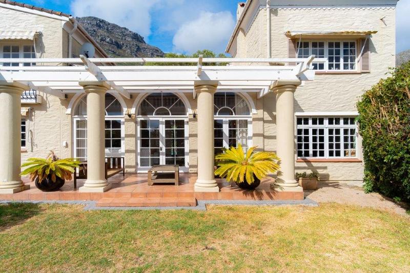 To Let 5 Bedroom Property for Rent in Scott Estate Western Cape